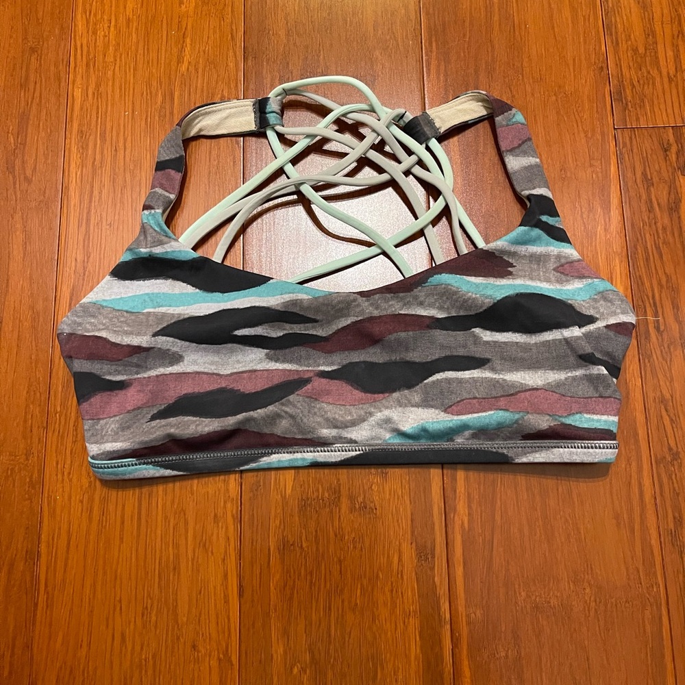 Lululemon bra